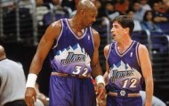 雷速直播-NBA全联盟都欠他们两兄弟一个总冠军？|马龙|斯托克顿|乔丹|乔丹-克拉克森|迈克尔·乔丹_新浪体育_新浪新闻